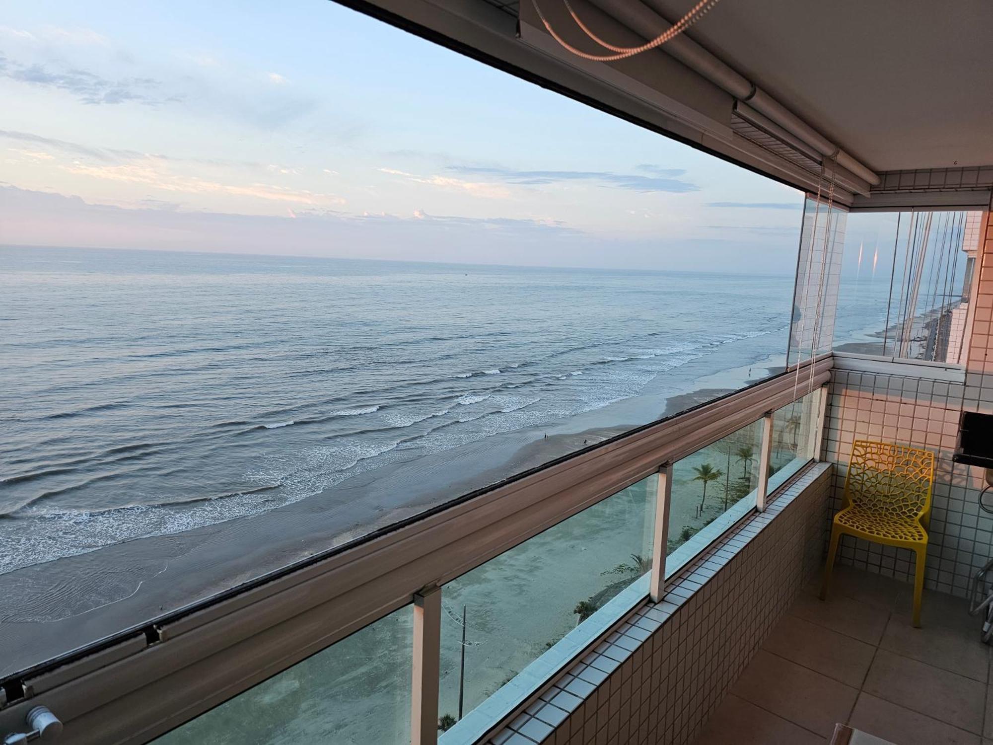 Apartamento Frente Mar Pe Na Areia Прая-Гранді Екстер'єр фото